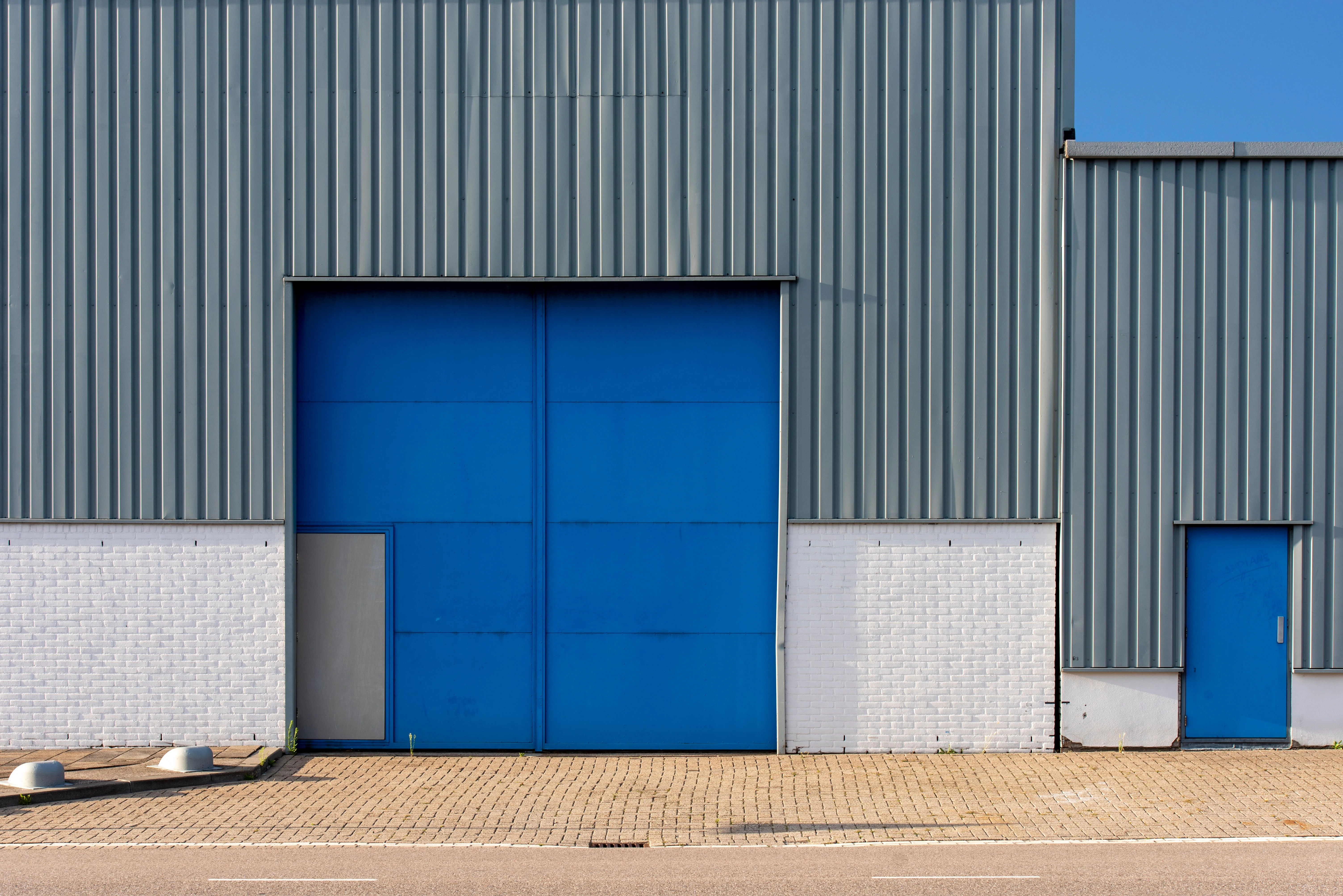Residential garage door in Morgantown